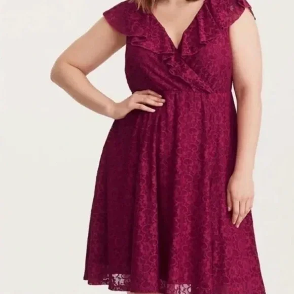 EUC Torrid Elegant Black Ruffle Midi Skater Dress size 3 LBD Little Black Dress - Picture 9 of 9